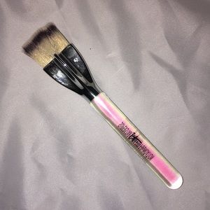 It Cosmetics SuperStar Flawless Foundation Brush